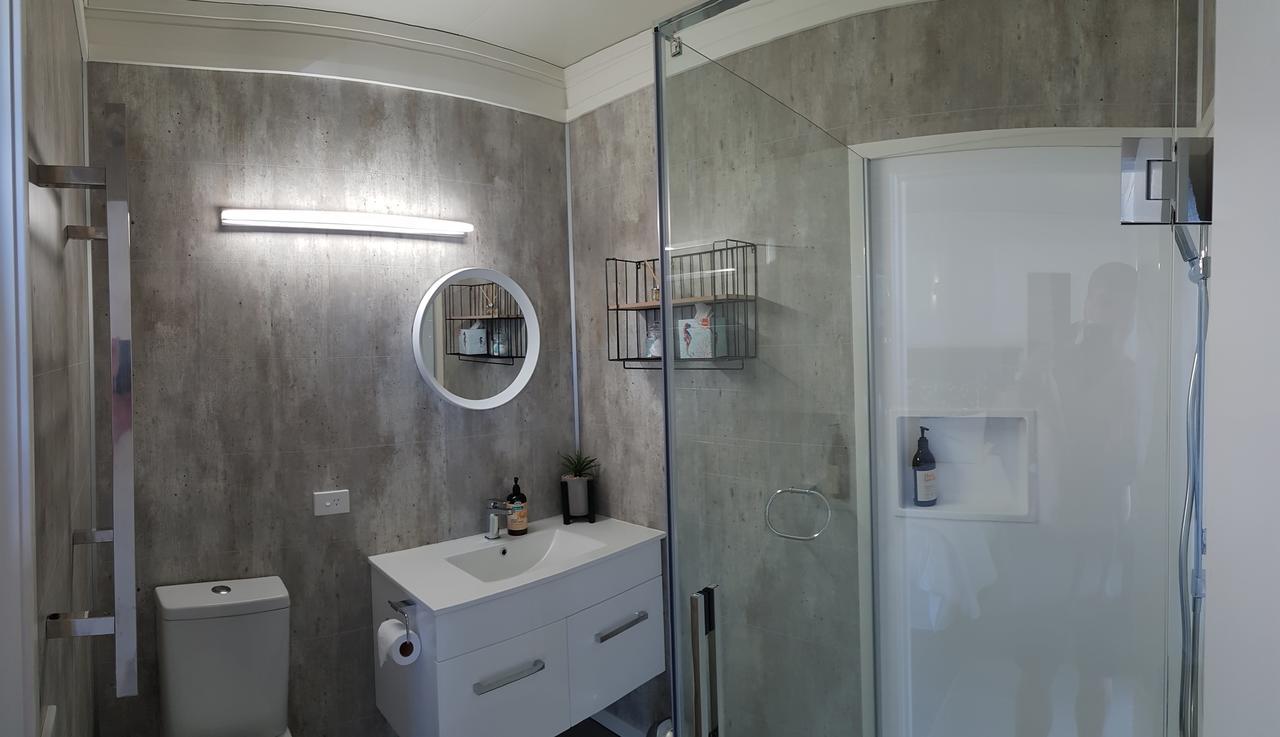 Admiral Waters Bed & Breakfast Cooks Beach Dış mekan fotoğraf